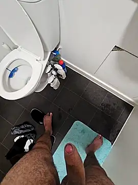 eric69 69 online show from 10-31-25, 08:21