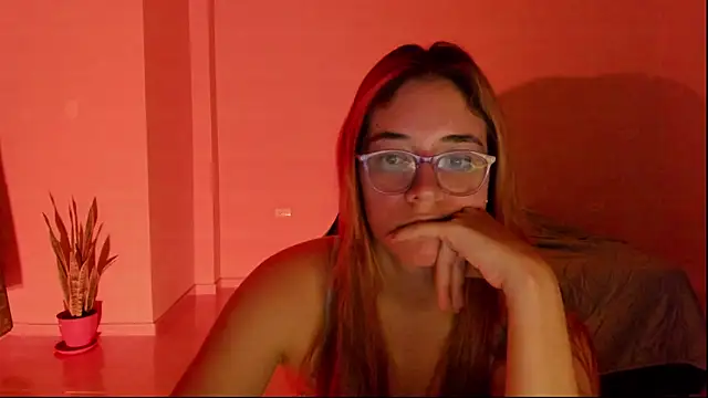 atenas 05  online show from 02-16-26, 09:49