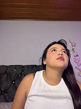 Snapshot of alisson_carolina73 chatting on 08-09-26, 12:45 alisson carolina73 online show from 08-09-26, 12:45