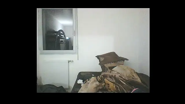 Snapshot of POPAYE972 chatting on 03-07-25, 12:58 POPAYE972 online show from 03-07-25, 12:58