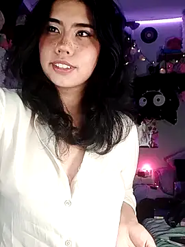 Snapshot of kiki_cavilll chatting on 12-06-24, 01:07 kiki cavilll online show from 12-06-24, 01:07