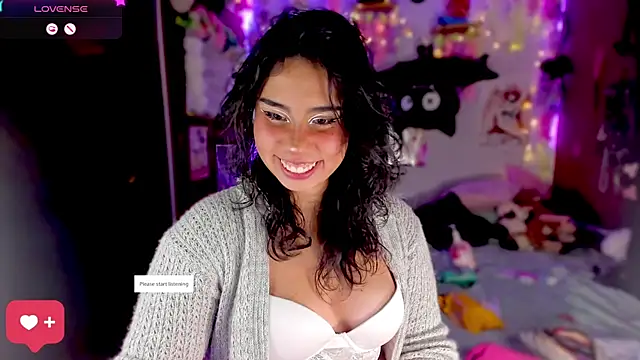 Snapshot of kiki_cavilll chatting on 12-12-24, 12:48 kiki cavilll online show from 12-12-24, 12:48