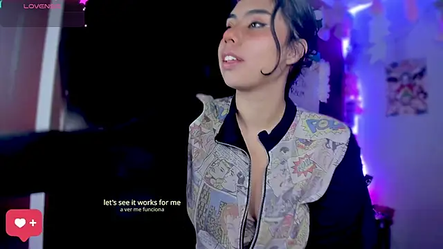 Snapshot of kiki_cavilll chatting on 01-10-25, 01:10 kiki cavilll online show from 01-10-25, 01:10