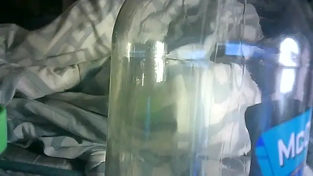 Snapshot of DI4MOND_FIR3 chatting on 05-12-26, 04:09 DI4MOND FIR3 online show from 05-12-26, 04:09