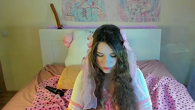 kuraii1  online show from 03-06-25, 10:58