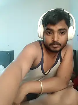 Snapshot of Cuty_dev chatting on 02-08-25, 07:04 Cuty dev online show from 02-08-25, 07:04