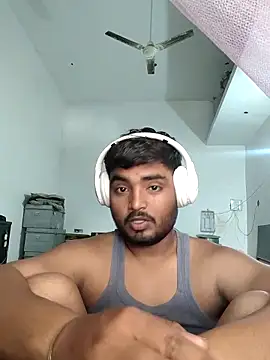 Snapshot of Cuty_dev chatting on 03-03-25, 09:00 Cuty dev online show from 03-03-25, 09:00