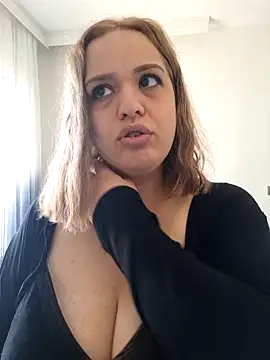 cansuozell online show from 10-02-25, 10:33