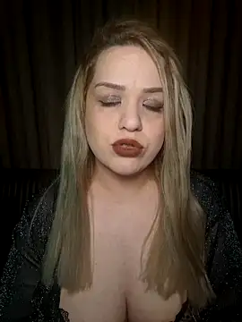 cansuozell online show from 04-11-26, 08:02