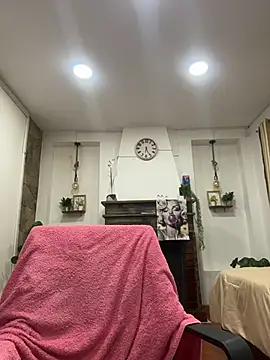 dulce celeste15 online show from 11-18-25, 07:51