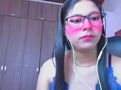 Snapshot of _ALLYSON18_ chatting on 06-29-26, 11:54 ALLYSON18 online show from 06-29-26, 11:54