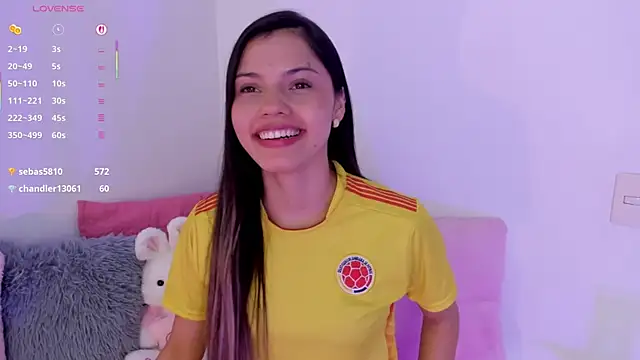 Snapshot of Brisa_blue chatting on 06-23-26, 08:18 Brisa blue online show from 06-23-26, 08:18