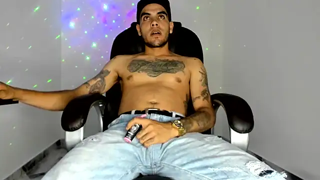 Snapshot of mikee_scooth chatting on 06-02-26, 09:17 mikee scooth online show from 06-02-26, 09:17