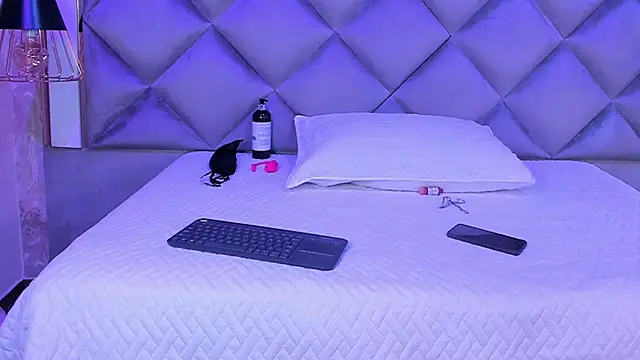 ammy durand online show from 02-28-25, 03:04