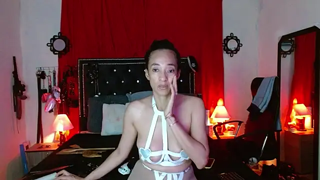 Snapshot of SamaraMartinez chatting on 10-15-25, 08:20 SamaraMartinez online show from 10-15-25, 08:20
