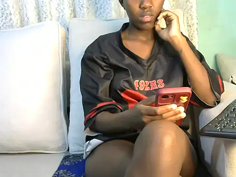 Caryyyl online show from 10-29-25, 06:48