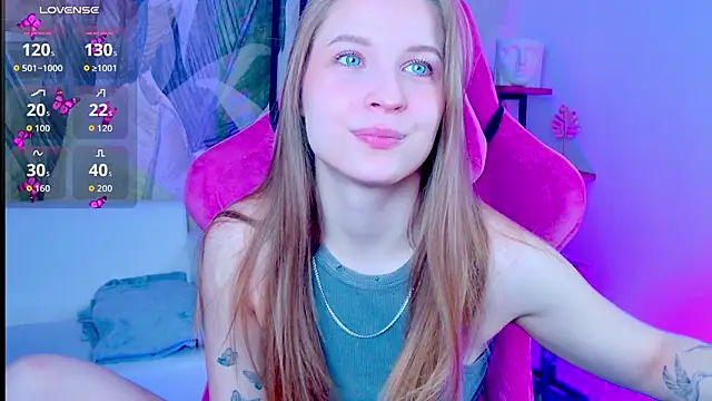 CuteMousee online show from 03-03-26, 05:46