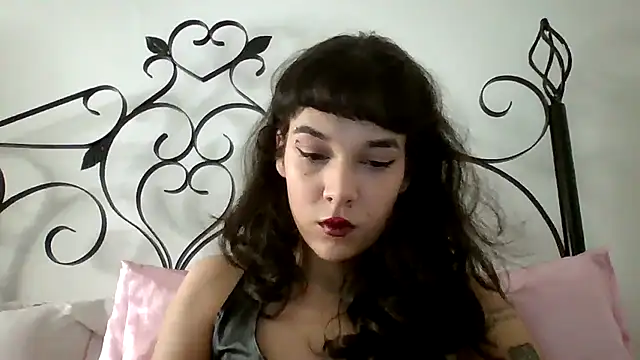 Snapshot of kimmykink chatting on 10-02-25, 09:00 kimmykink online show from 10-02-25, 09:00