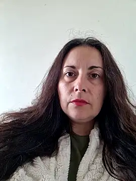 Snapshot of SelieAlMio chatting on 04-15-26, 09:27 SelieAlMio online show from 04-15-26, 09:27