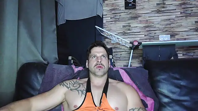 XxBigboybandxX online show from 12-13-25, 07:53