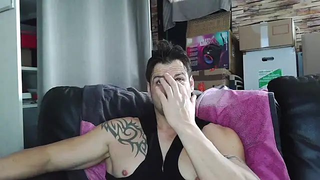 XxBigboybandxX online show from 02-24-26, 01:42