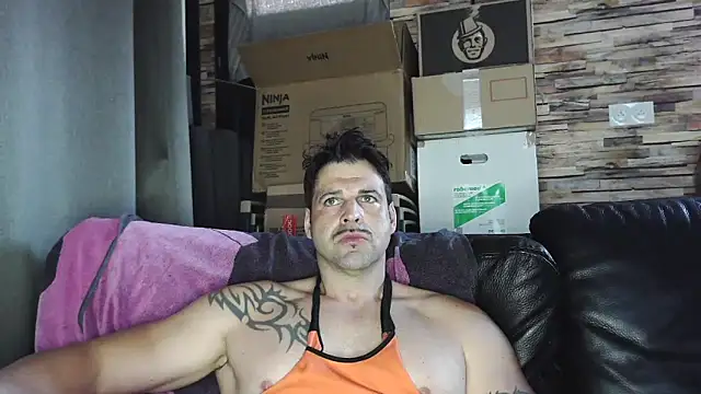 XxBigboybandxX online show from 04-07-26, 07:42