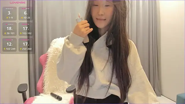 Snapshot of sweetiebunny22 chatting on 03-05-25, 01:17 sweetiebunny22 online show from 03-05-25, 01:17