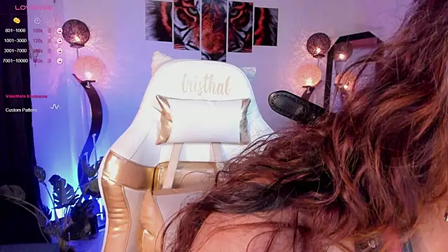 cristhall suseej   online show from 02-10-25, 02:41