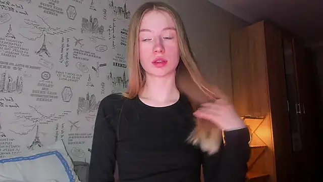 Snapshot of minidivaa_ chatting on 11-02-25, 06:32 minidivaa online show from 11-02-25, 06:32