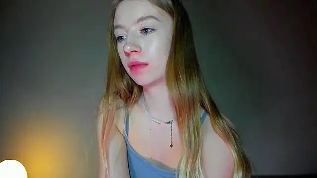 minidivaa  online show from 04-05-26, 09:23