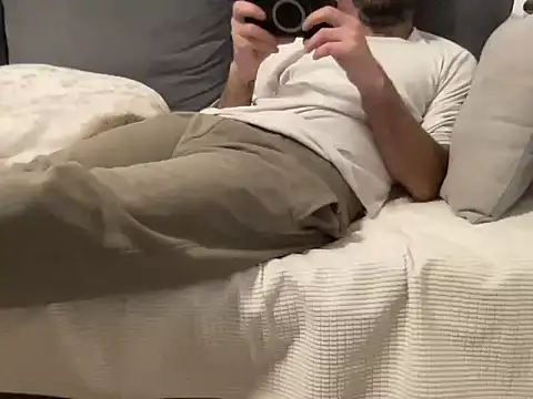 4small4inchlol online show from 03-17-26, 08:12