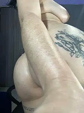 Libia James online show from 03-22-25, 01:32