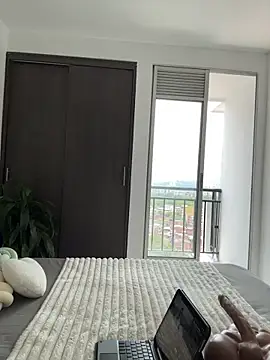 Snapshot of Libia_James chatting on 03-29-26, 04:40 Libia James online show from 03-29-26, 04:40