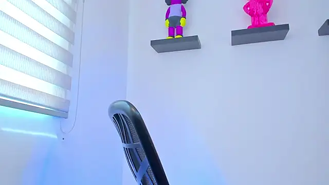 Gangster Girl online show from 12-29-24, 06:38