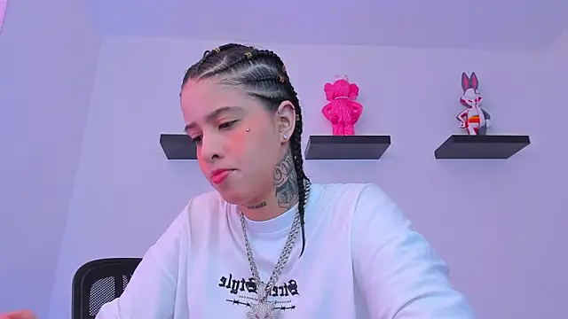 Gangster Girl online show from 02-28-25, 03:59