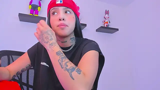 Gangster Girl online show from 03-05-25, 02:45