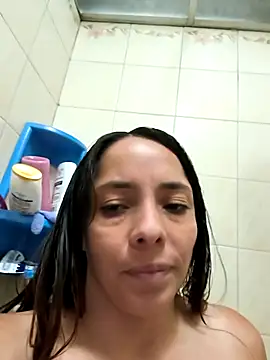 KatyLizz online show from 10-10-25, 06:29