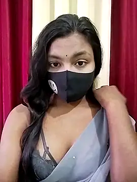 Snapshot of Myra-sen chatting on 02-02-26, 04:11 Myra-sen online show from 02-02-26, 04:11