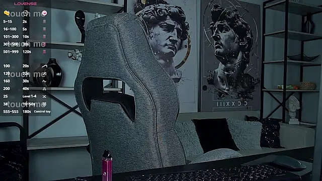 Lana  May online show from 10-11-25, 12:15