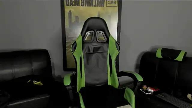 Snapshot of jamesinked_ chatting on 01-16-25, 11:06 jamesinked  online show from 01-16-25, 11:06