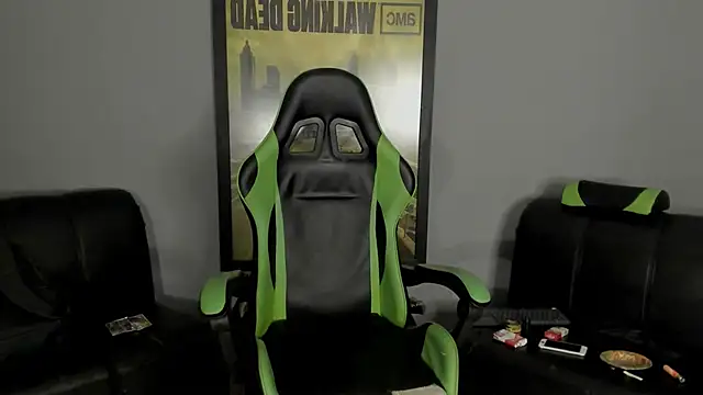 Snapshot of jamesinked_ chatting on 02-03-25, 02:14 jamesinked  online show from 02-03-25, 02:14