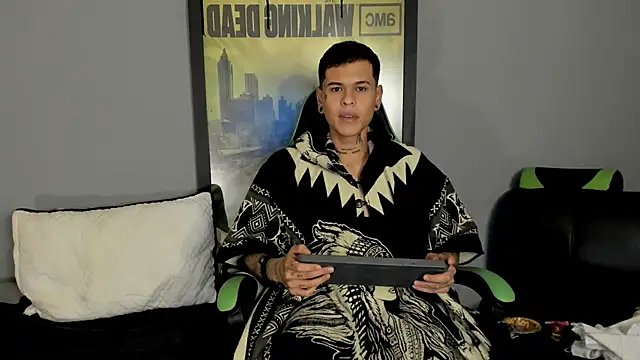 Snapshot of jamesinked_ chatting on 03-16-25, 05:14 jamesinked  online show from 03-16-25, 05:14