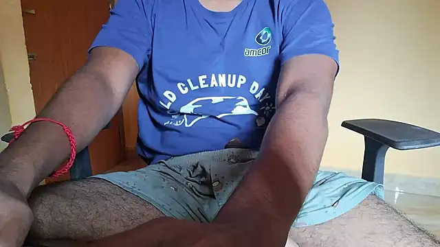 Aloneguy bangalore online show from 11-19-25, 08:14