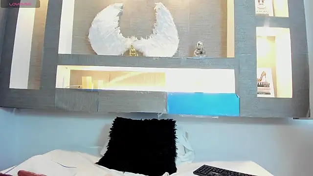 Snapshot of Cinthya_mjs chatting on 02-13-25, 03:24 Cinthya mjs online show from 02-13-25, 03:24
