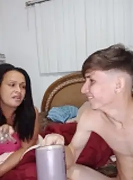 Milfvalesk online show from 10-22-25, 02:34