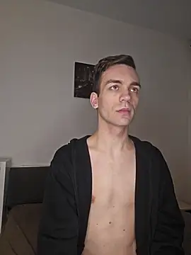 Snapshot of nickdtr chatting on 12-20-25, 06:59 nickdtr online show from 12-20-25, 06:59