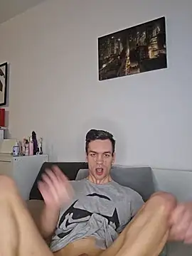 Snapshot of nickdtr chatting on 01-13-26, 03:39 nickdtr online show from 01-13-26, 03:39