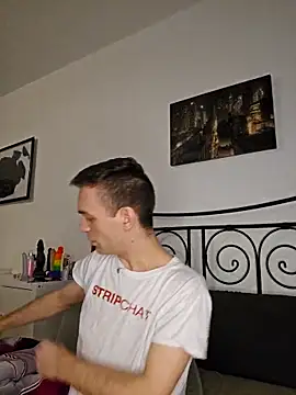 Snapshot of nickdtr chatting on 02-21-26, 04:52 nickdtr online show from 02-21-26, 04:52