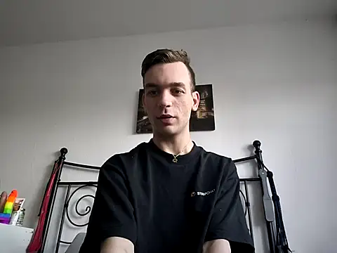 Snapshot of nickdtr chatting on 02-25-26, 02:37 nickdtr online show from 02-25-26, 02:37