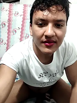 Snapshot of aslyhernandez_7 chatting on 02-13-26, 02:18 aslyhernandez 7 online show from 02-13-26, 02:18